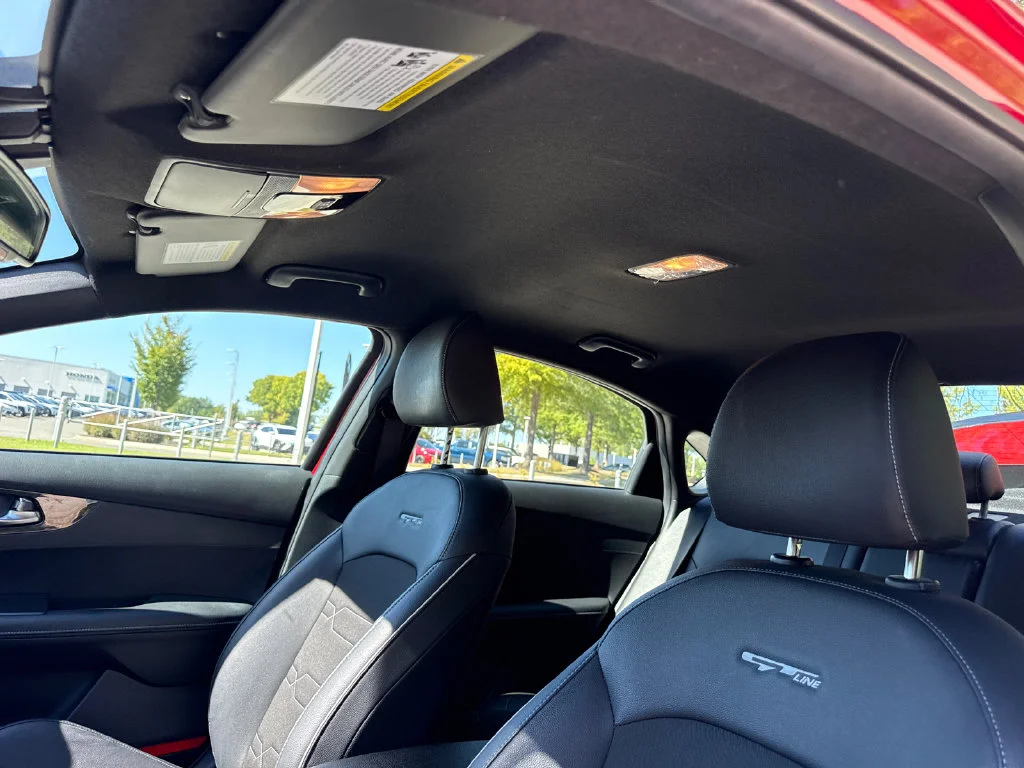 Used 2024 Currant Red Kia GT-Line image 31