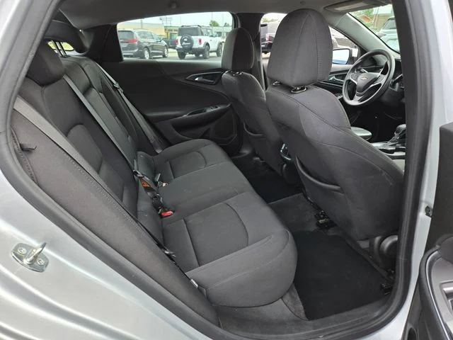Used 2022 Silver Chevrolet LT image 19