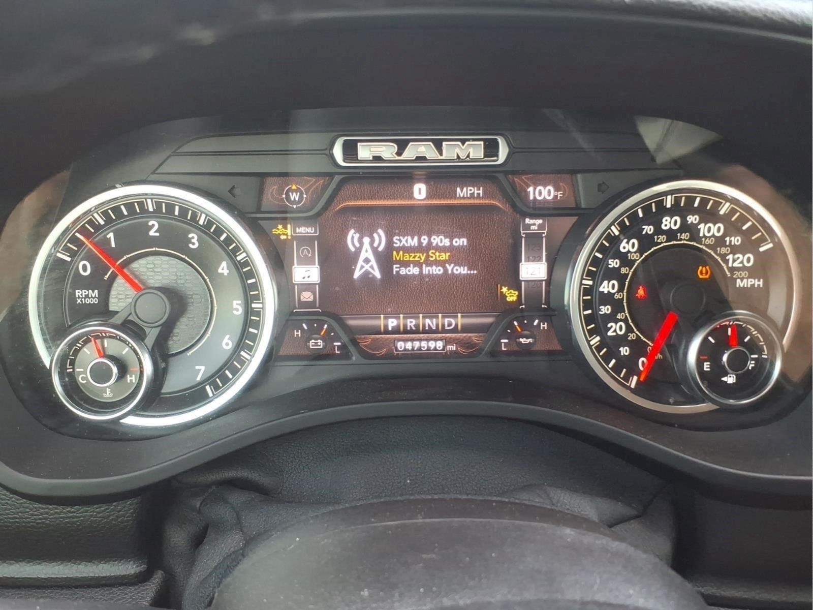 Used 2021 Granite Crystal Metallic Clearcoat Ram Laramie image 20