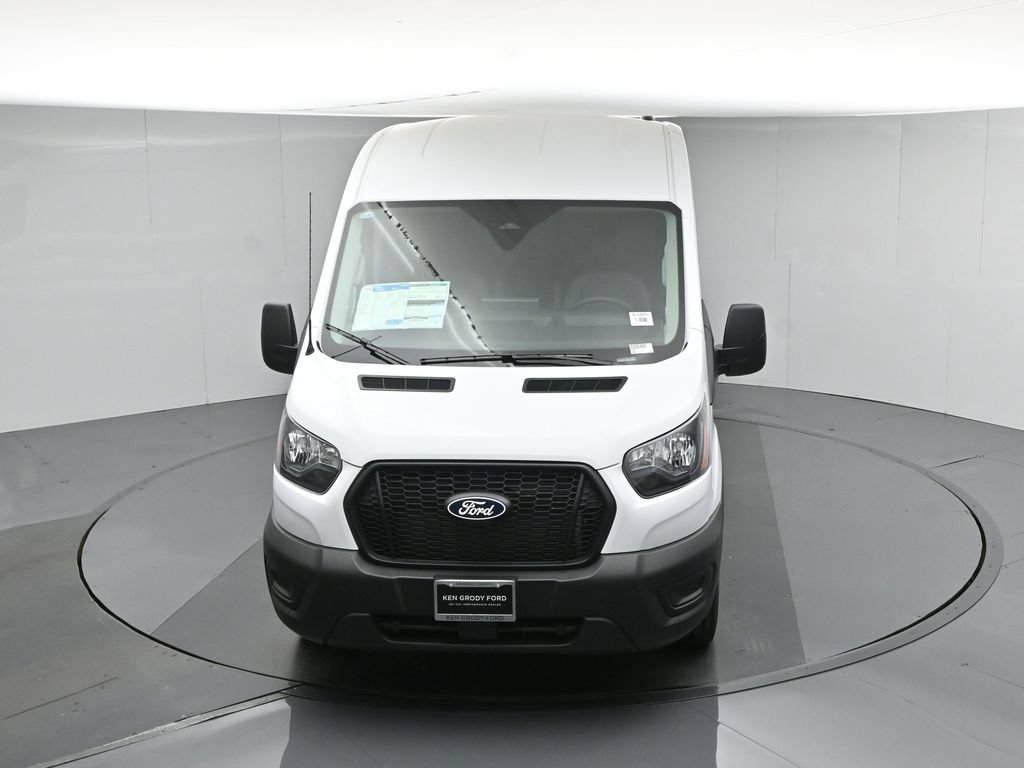 New 2026 White Ford Base image 33