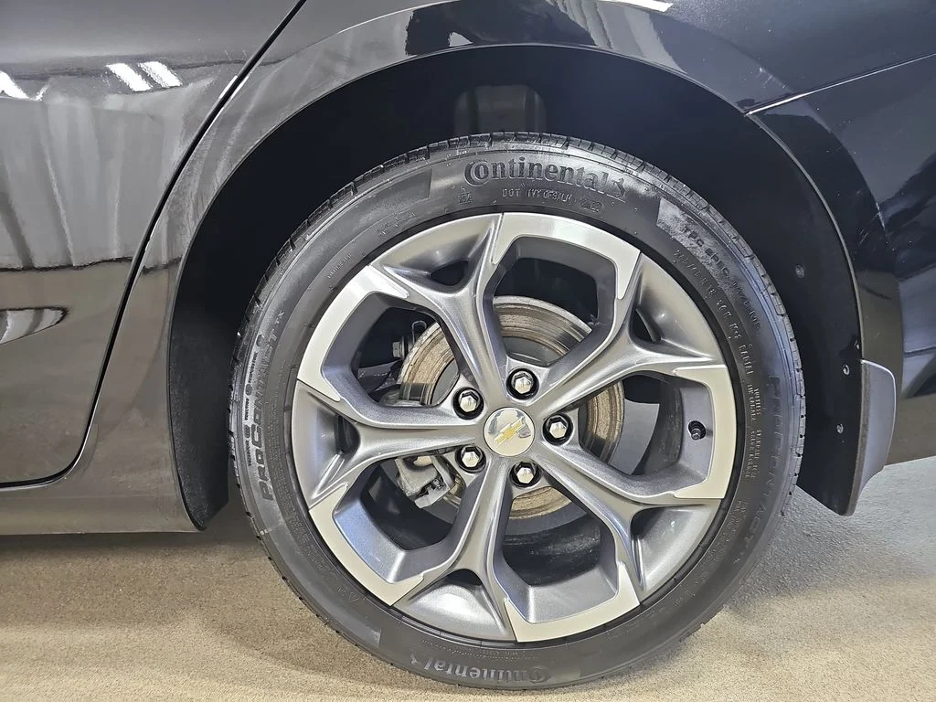 Certified Used 2022 Black Chevrolet LT image 38