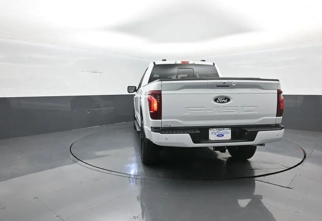 New 2026 Oxford White Ford XLT image 6