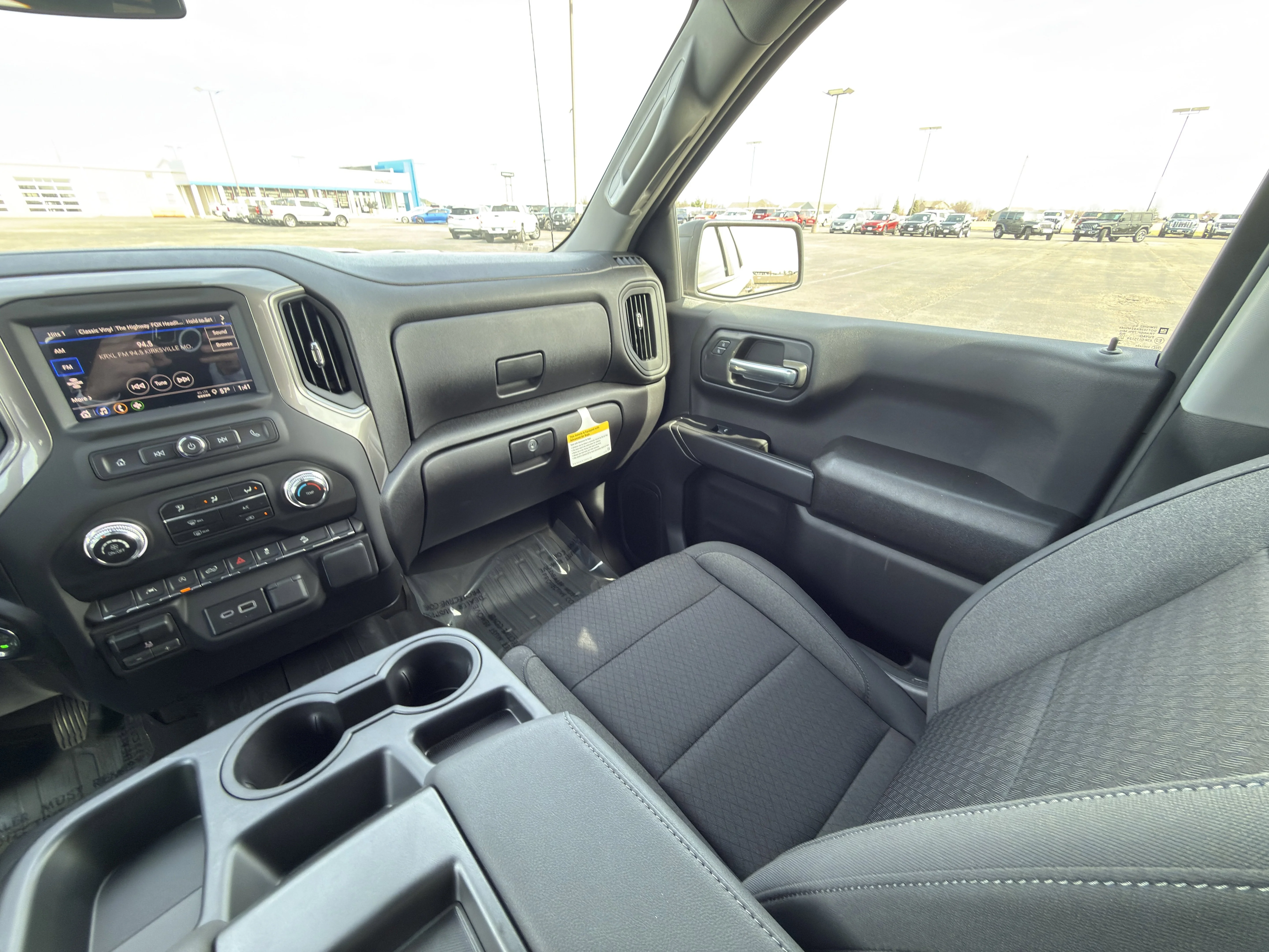 2026 GMC Sierra 1500 Pro - Photo 17