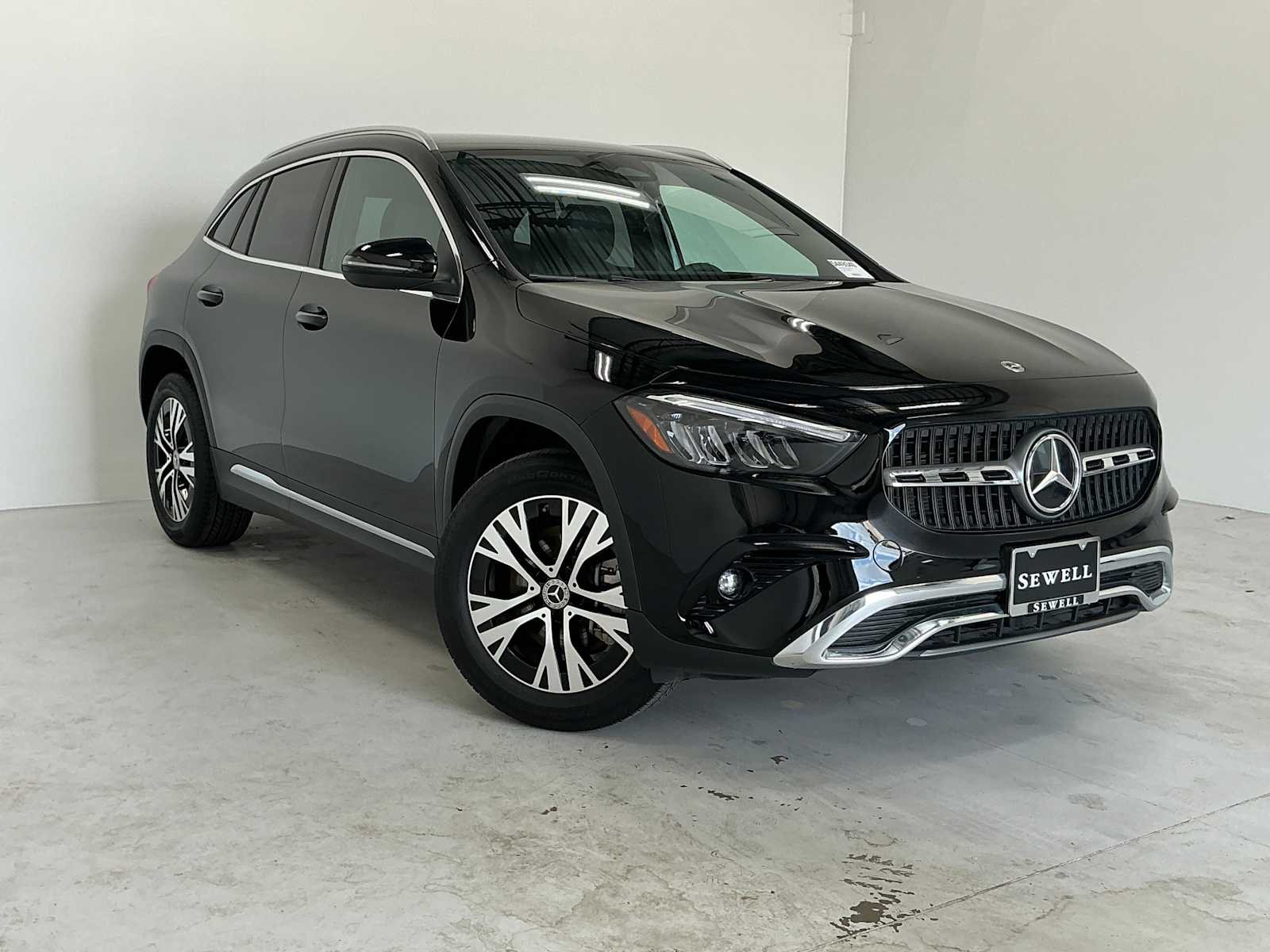 Certified Used 2026 Night Black Mercedes-Benz GLA 250 image 3
