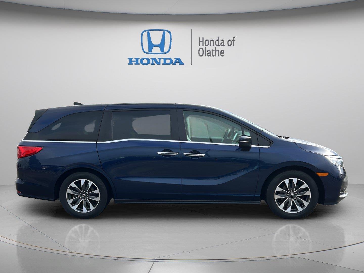 Certified 2023 Honda Odyssey EX-L with VIN 5FNRL6H69PB028109 for sale in Kansas City