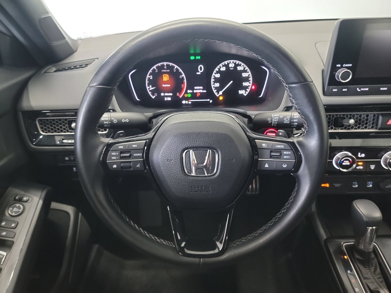 Certified Used 2025 Solar Silver Metallic Honda Sport image 15
