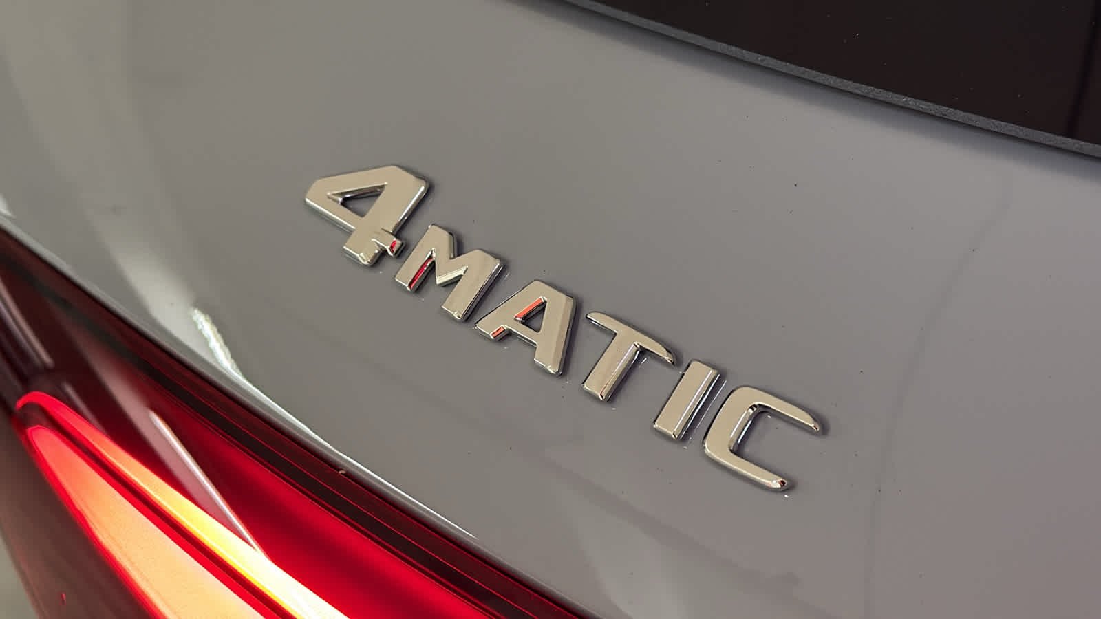 New 2026 MANUFAKTUR Alpine Grey Mercedes-Benz GLE 580 image 11