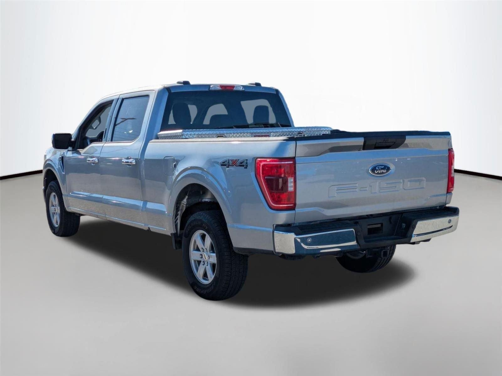 Used 2023 Iconic Silver Metallic Ford XLT image 6