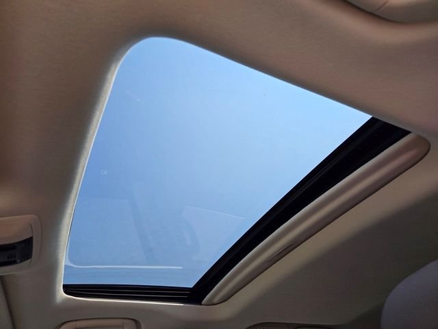 Certified Used 2020  Lexus 460 Luxury image 10
