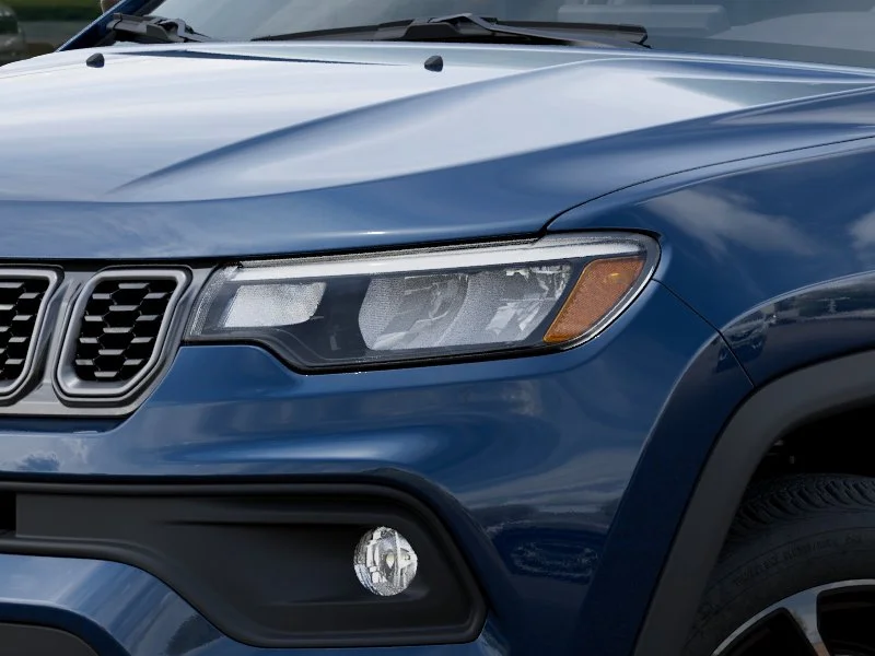 New 2026 Fathom Blue Pearl-Coat Exterior Paint Jeep Latitude Altitude image 36
