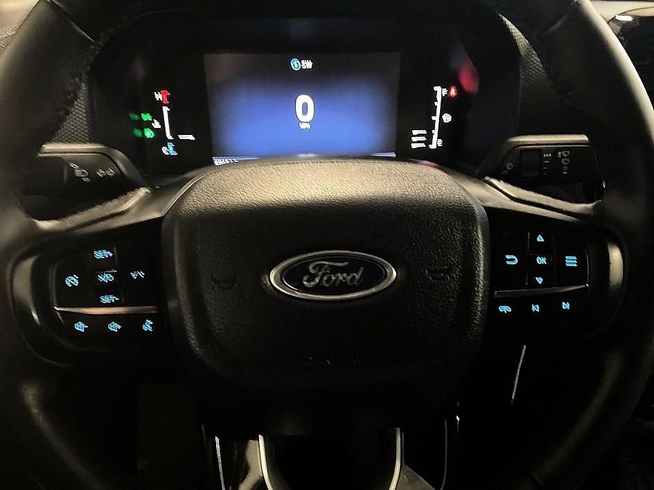 Used 2024 White Ford XLT image 23