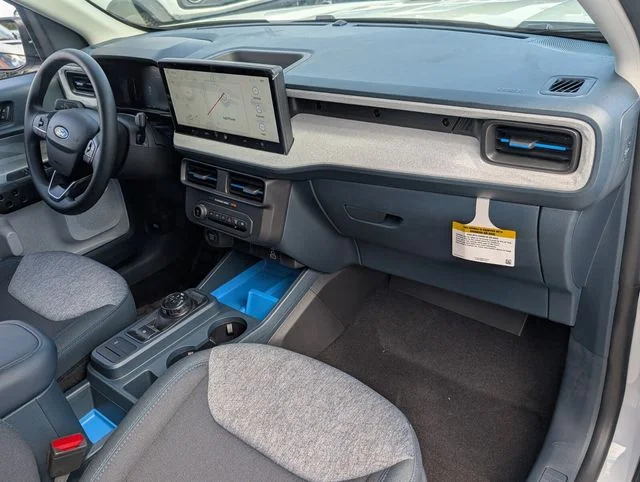 New 2026 Oxford White Ford XLT image 8