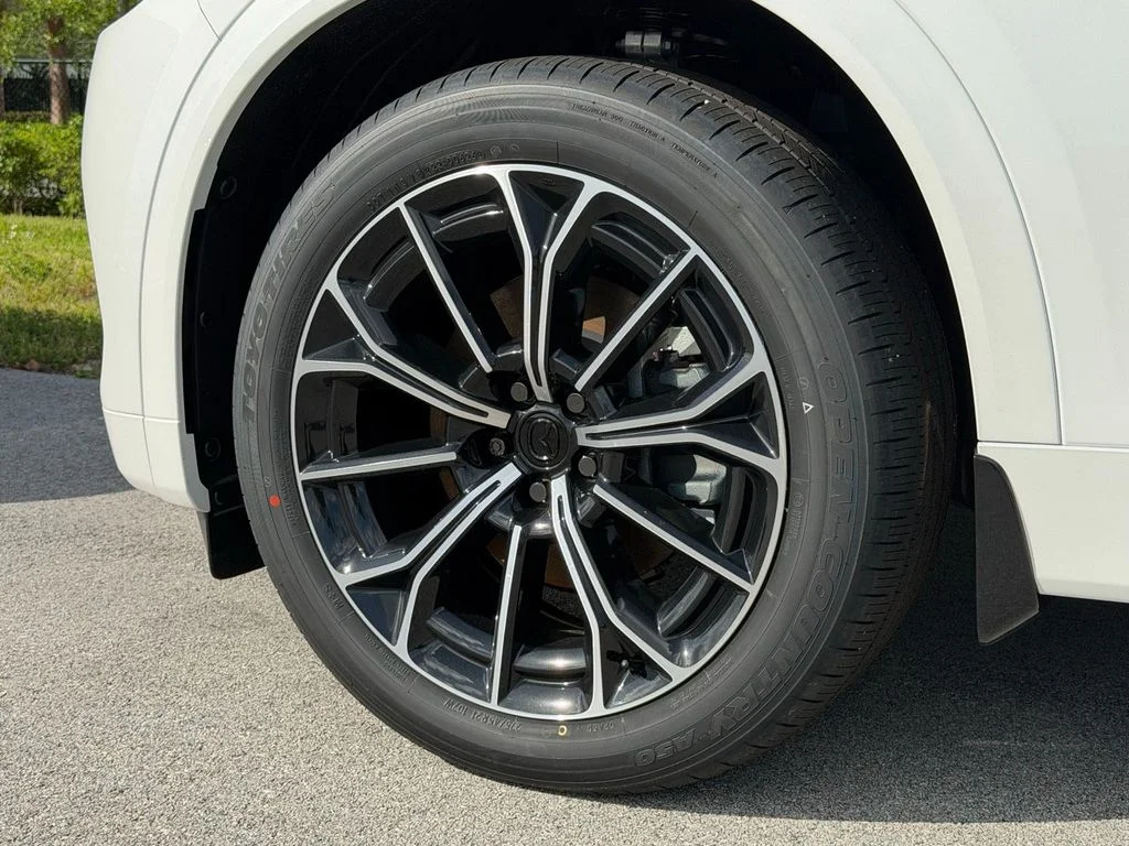 New 2026 Rhodium White Premium Mazda 3.3 Turbo S Premium AWD image 7