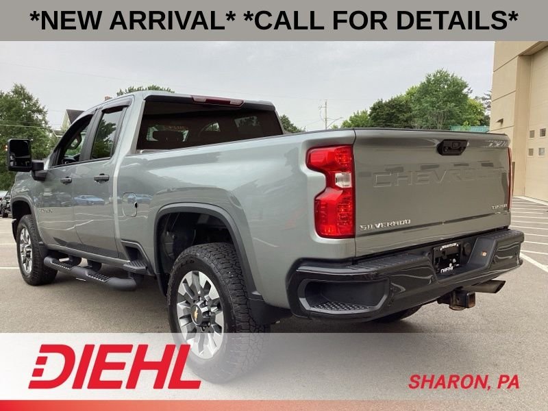 Used 2024 Gray Chevrolet Custom image 6