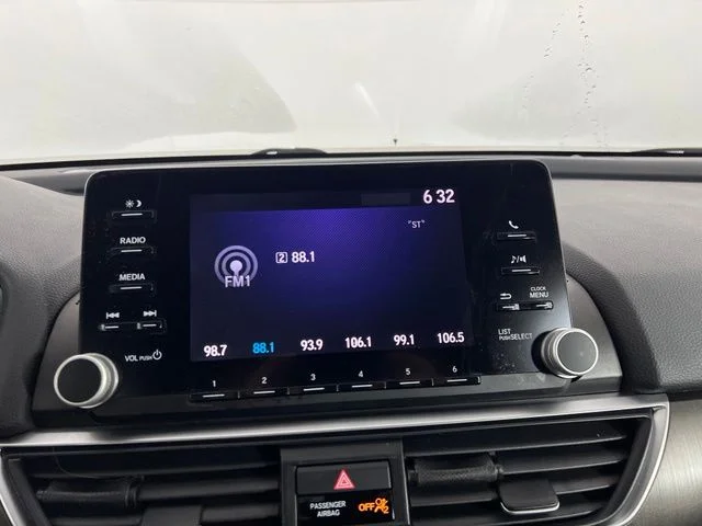 Used 2018 Black Honda LX image 23