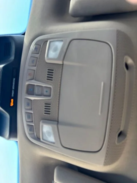 Used 2023 Gray Ford XLT image 13