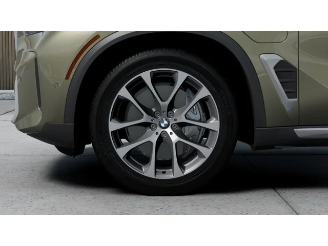 New 2026 Manhattan Green Metallic BMW xDrive50e image 7