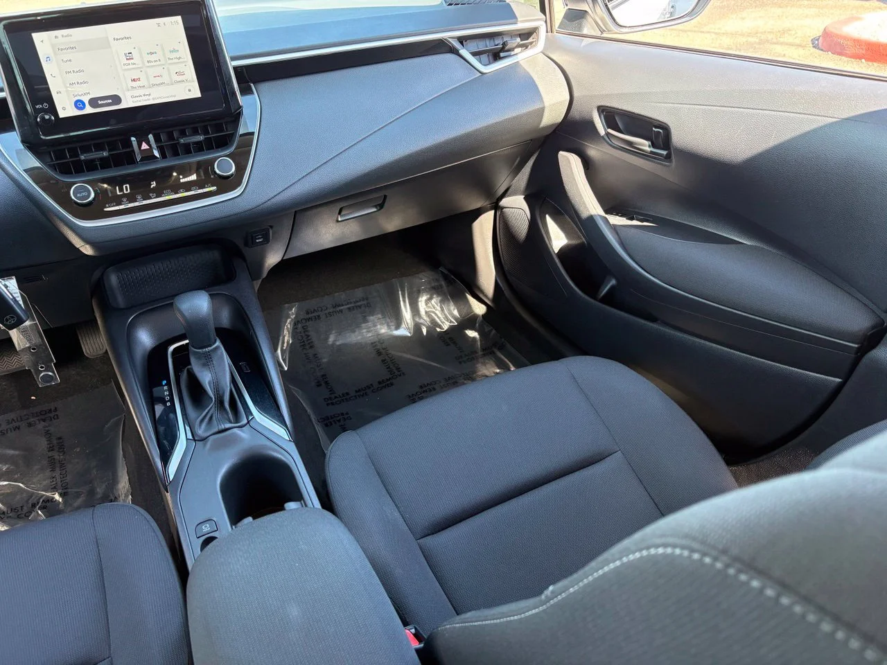 Used 2024 Ice Cap Toyota LE image 14