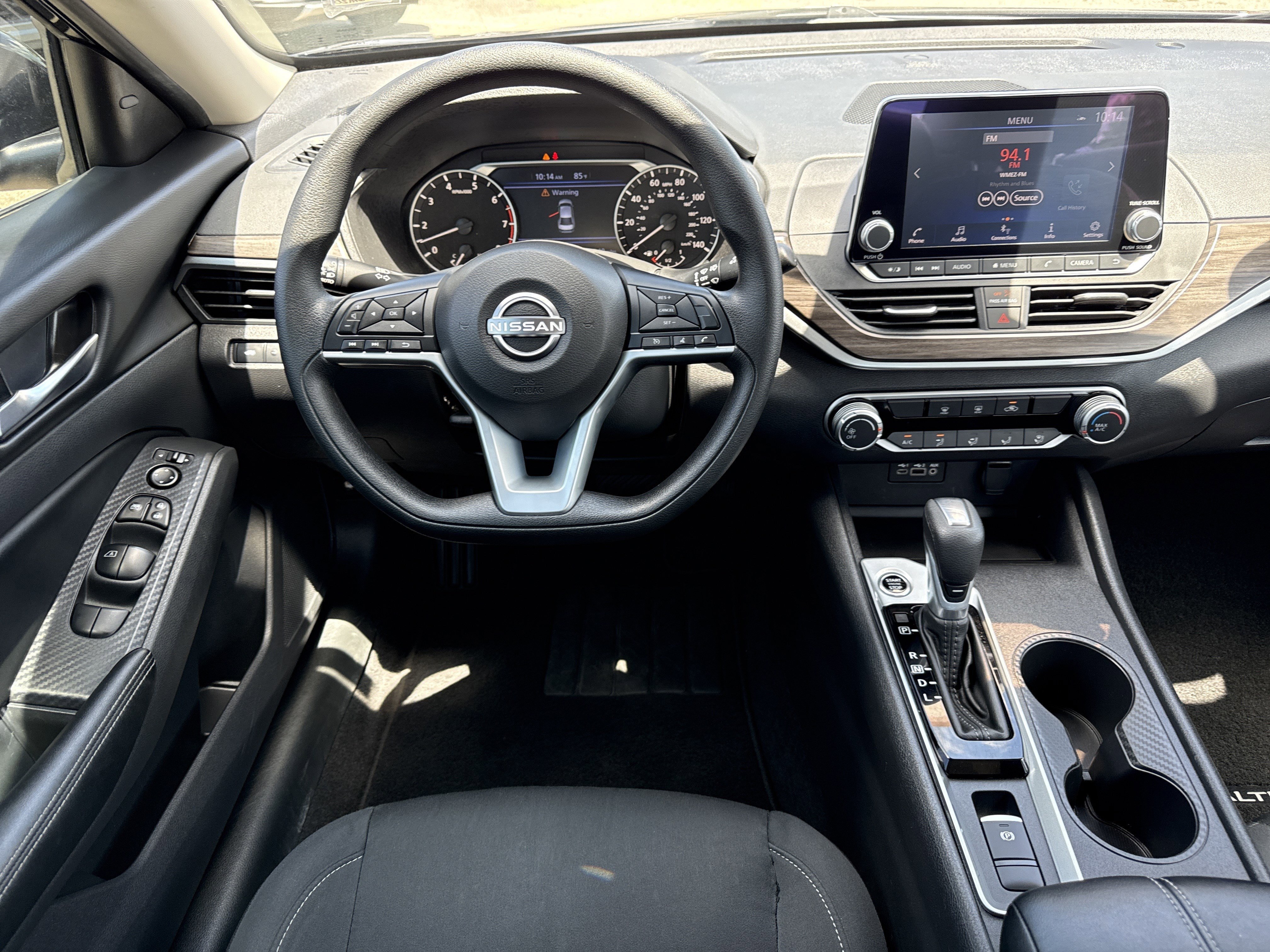 2025 Nissan Altima SV - Photo 15