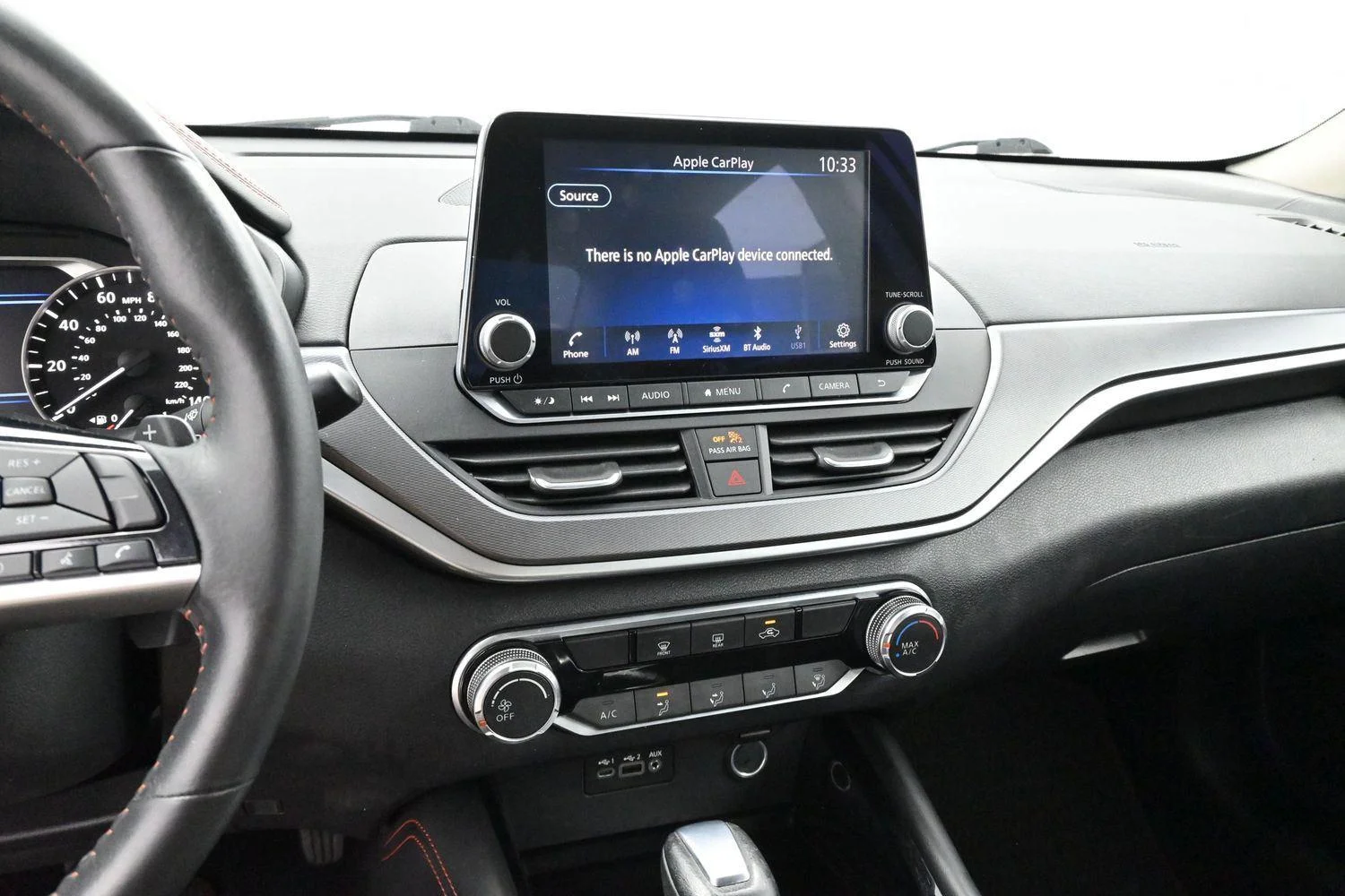 Used 2023 Pearl White Tricoat Nissan 2.5 SR image 17