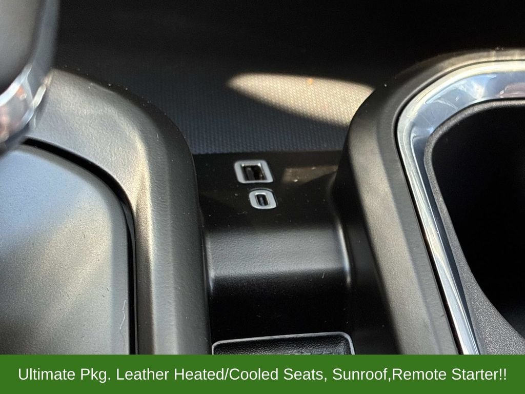 Used 2025 Black GMC Denali Ultimate image 40