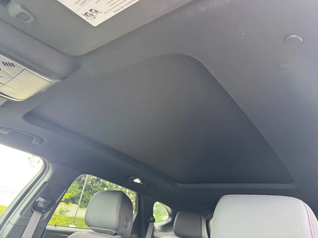 Used 2025 Beige Chevrolet RS image 23