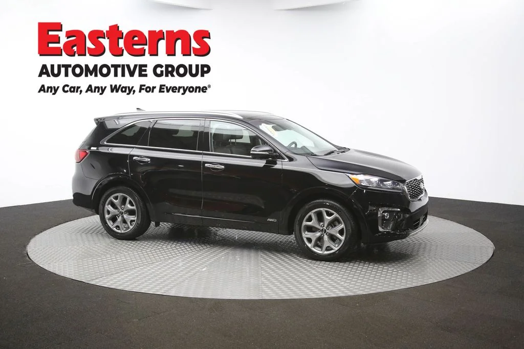 Used 2020 Black Kia SX image 43