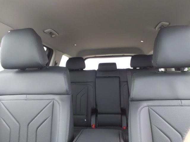 New 2026 Phantom Black Hyundai SEL image 23