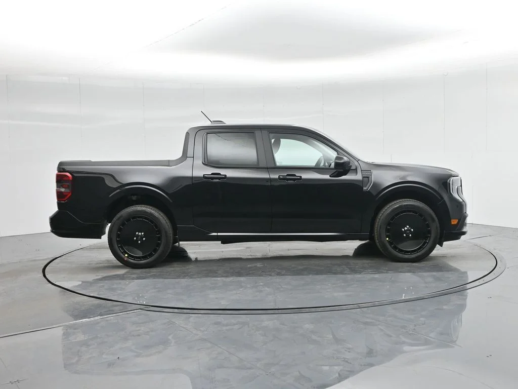 New 2025 Black Ford Lobo Standard image 55