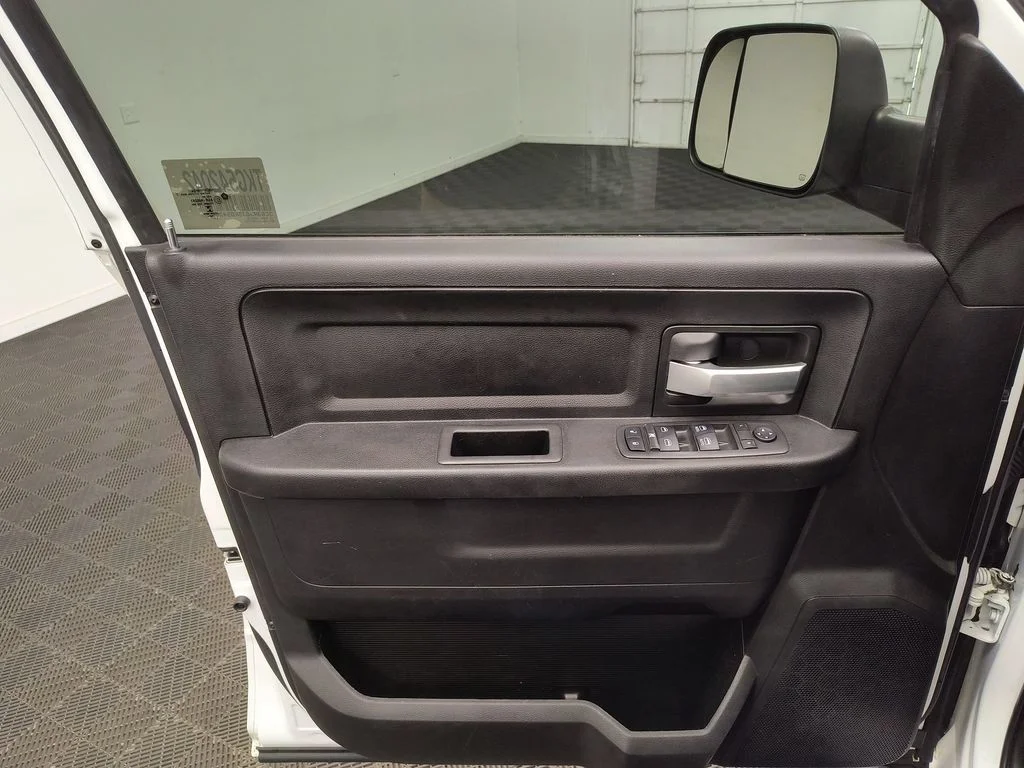 Used 2019 Bright White Clearcoat Ram Tradesman image 12