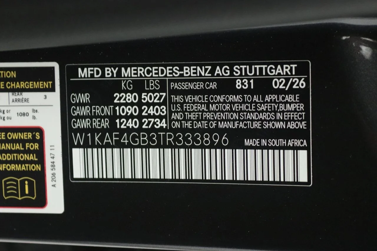 New 2026 Graphite Grey Metallic Mercedes-Benz C 300 image 11