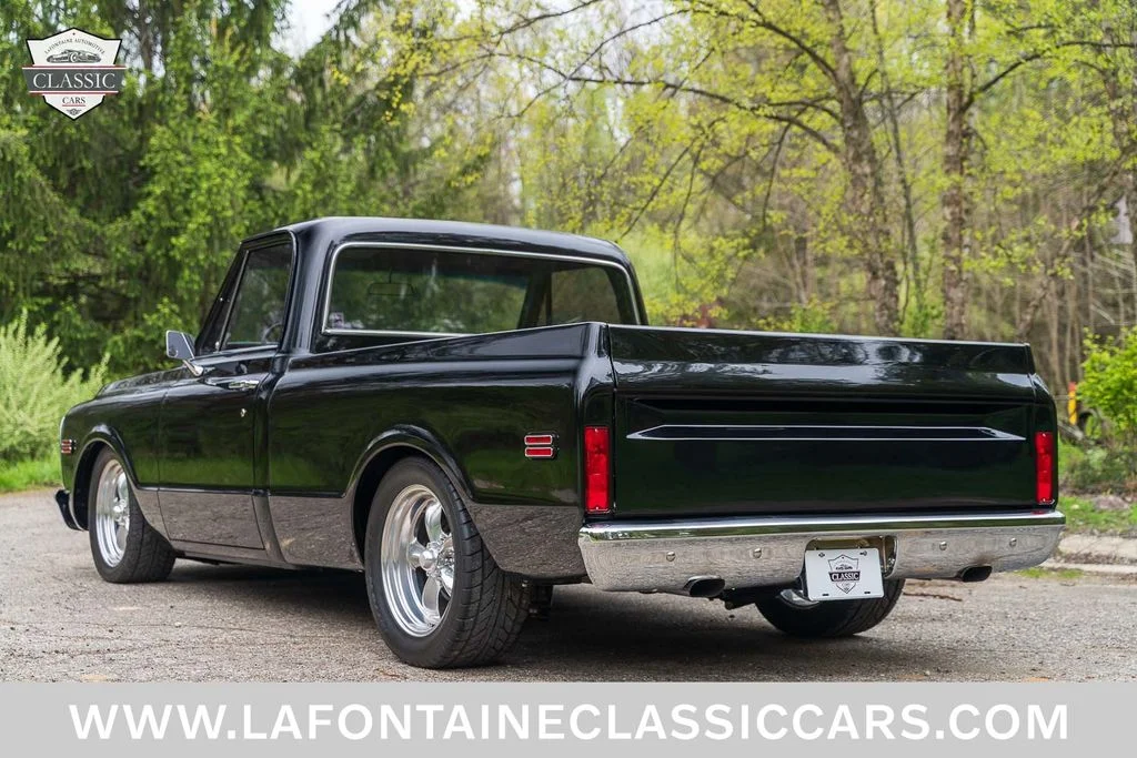 Used 1969 Black GMC  image 25