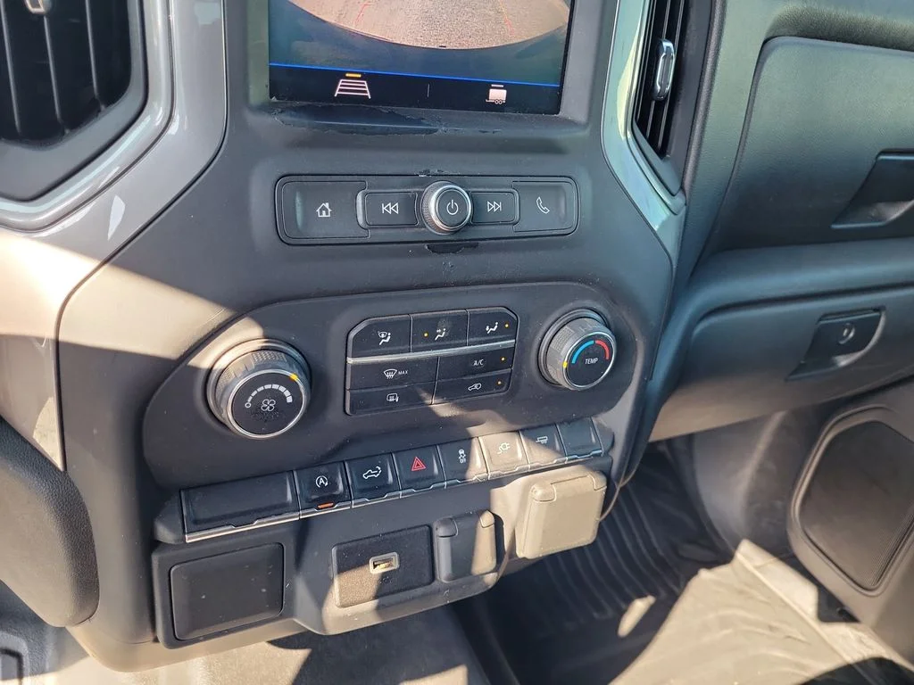 Used 2020 Northsky Blue Metallic Chevrolet WT image 33