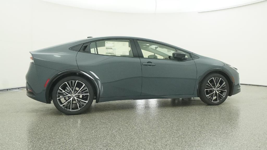New 2026 Guardian Gray Toyota XLE image 4