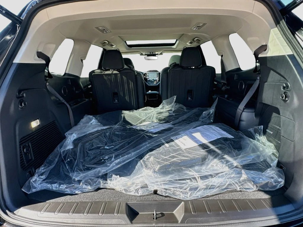 New 2027 Black Subaru Limited image 33