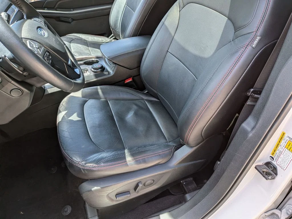 Used 2019 White Ford Sport image 28