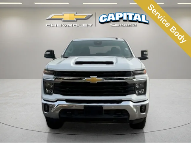 Used 2025 White Chevrolet LT image 2