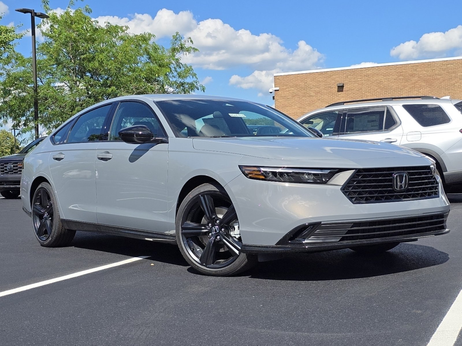 New 2026 Urban Gray Pearl Honda Sport-L image 2