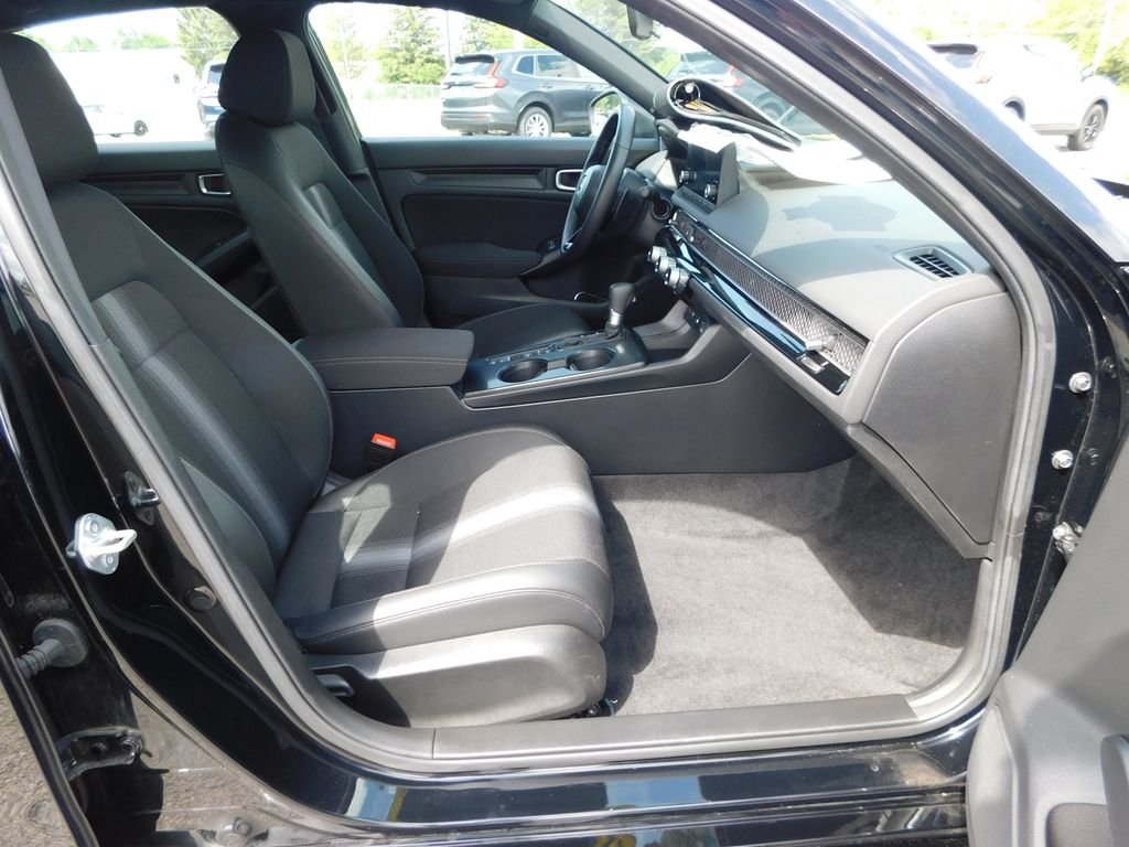 Used 2026 Crystal Black Pearl Honda Sport image 16
