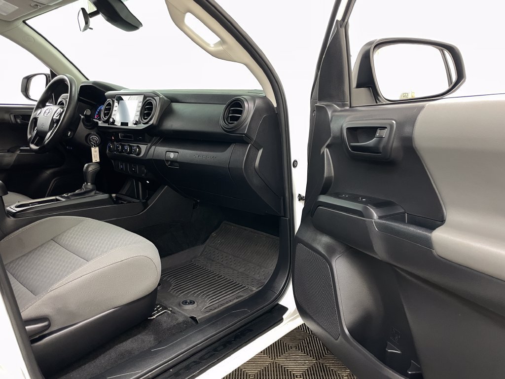 2023 Toyota Tacoma SR - Photo 31