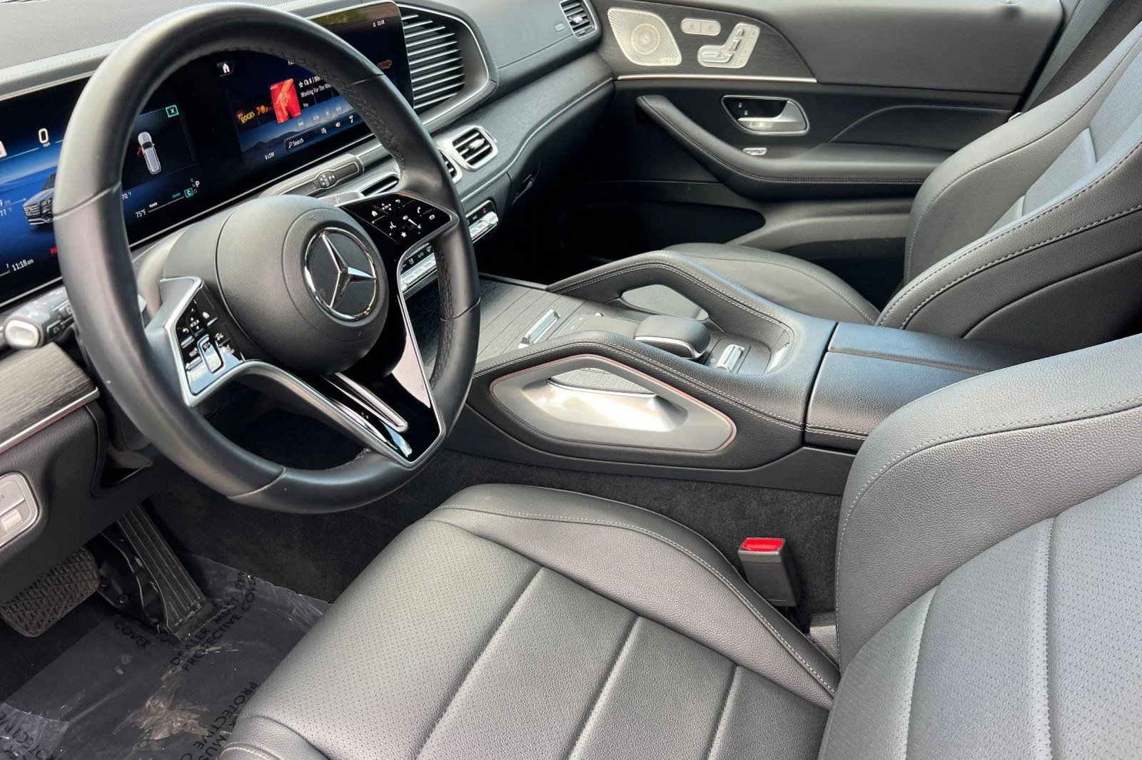 Used 2025 White Mercedes-Benz GLS 450 image 13