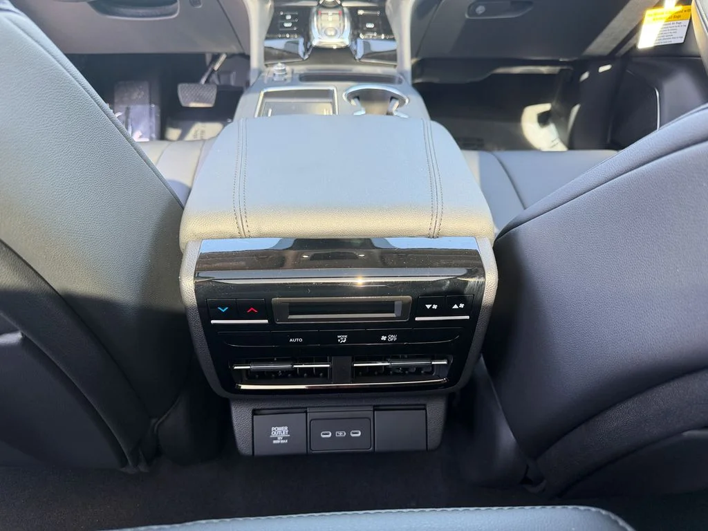 New 2026 Liquid Carbon Metallic Acura Base image 26