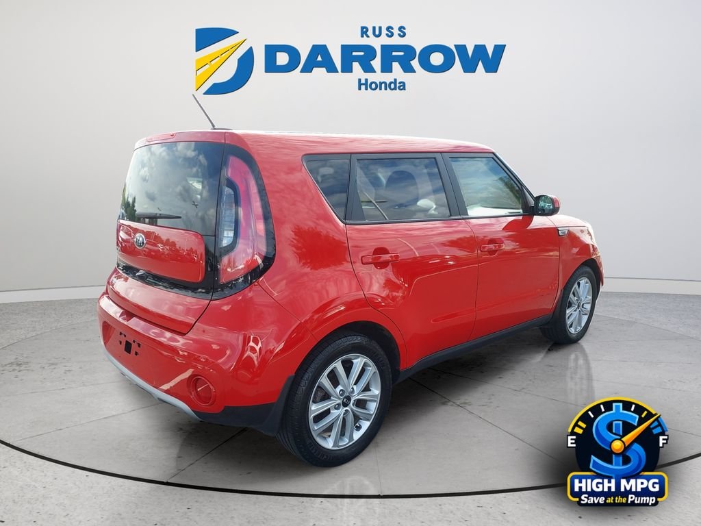 Used 2019 Red Kia Plus image 5