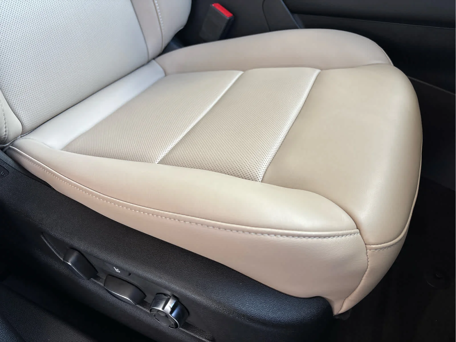Used 2024 Latte Metallic Cadillac Premium Luxury image 12