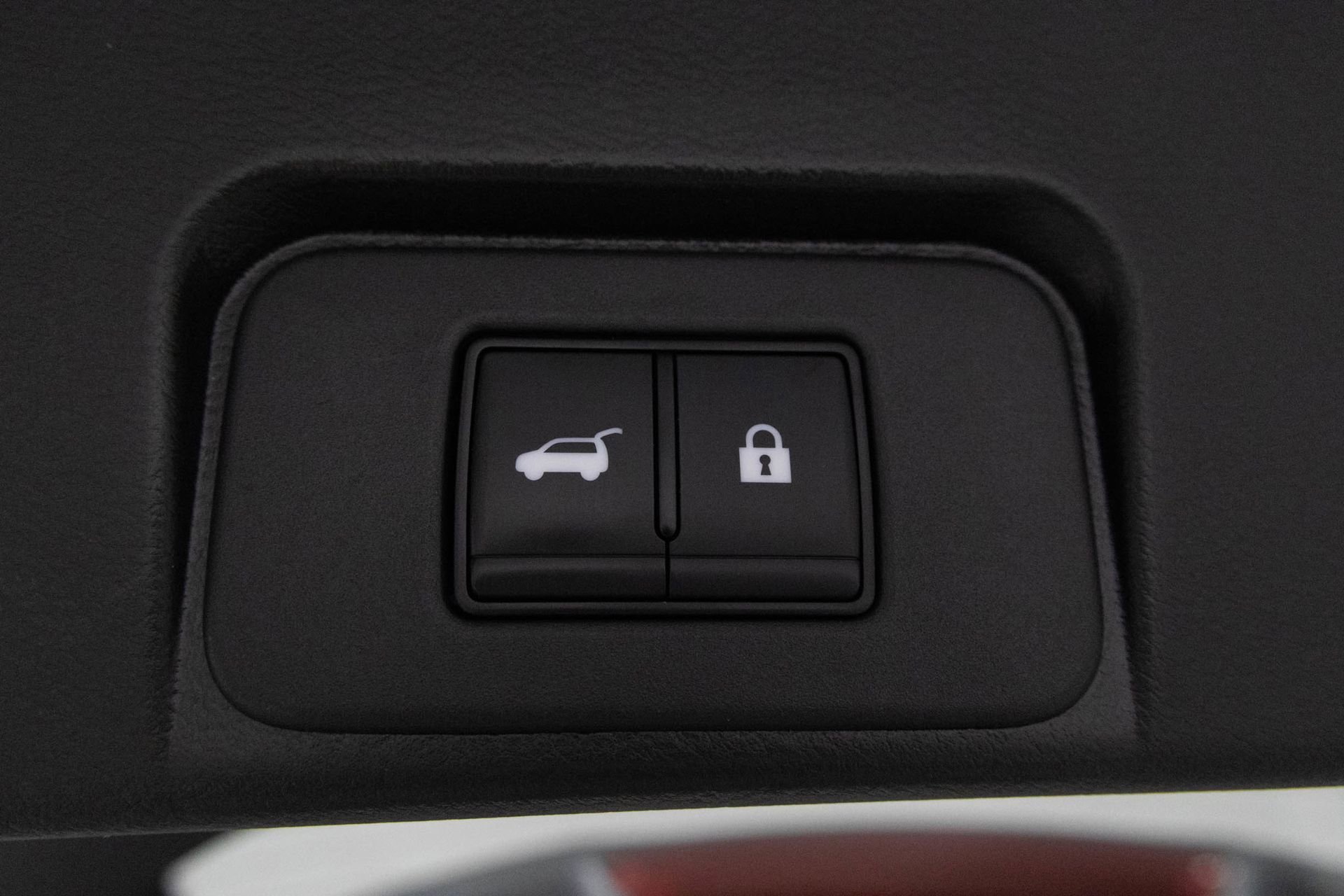 2023 NISSAN ROGUE - Image 38