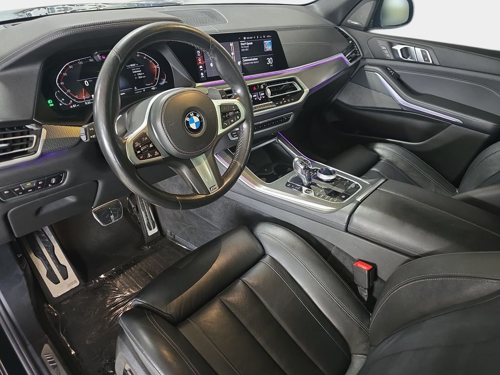 Used 2021 Black Sapphire Metallic BMW sDrive40i image 19