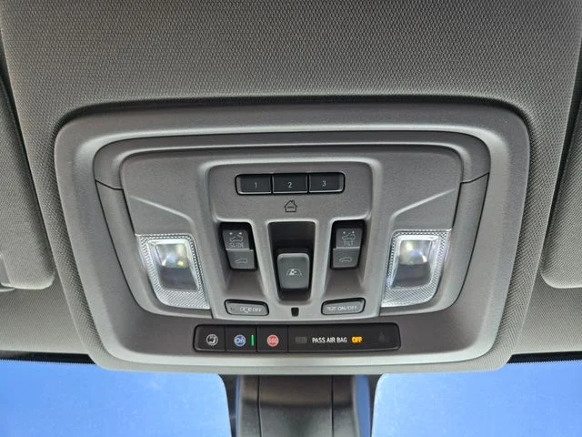 Used 2020 White Chevrolet LTZ image 26