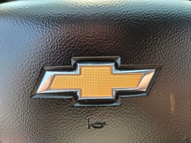 Used 2025 Red Chevrolet LT image 32