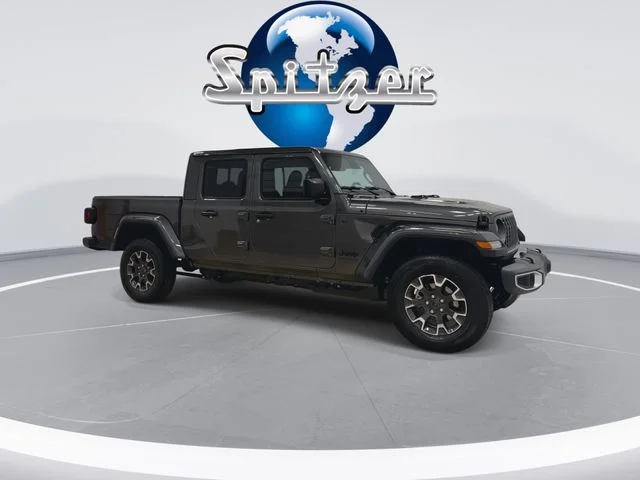 New 2026 Granite Crystal Metallic Clear-Coat Exterior Paint Jeep Sahara image 7