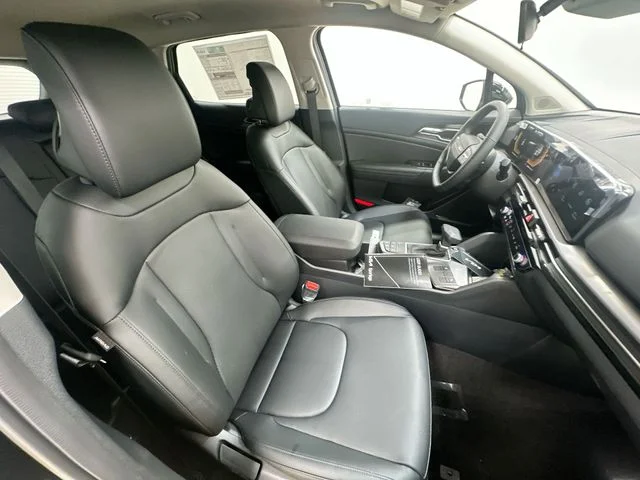 New 2026 Ebony Black Kia EX image 25